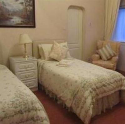 фото отеля Glengarry Guest House