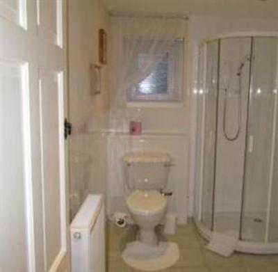 фото отеля Glengarry Guest House