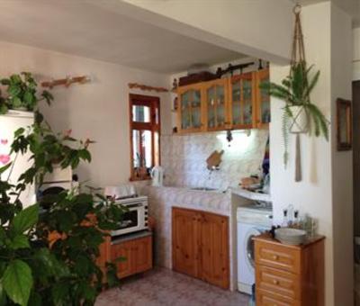 фото отеля Jotina Guest House