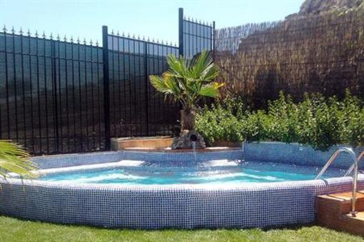 фото отеля Hostal Rural Los Rosales