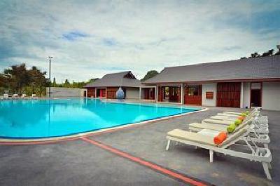 фото отеля Mida Golf Club Resort Kanchanaburi