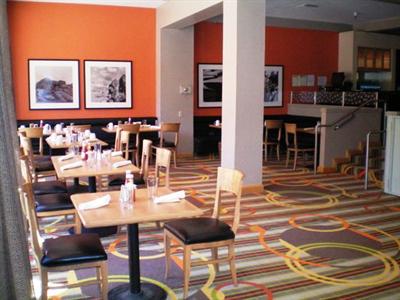 фото отеля Holiday Inn & Suites Phoenix Airport North