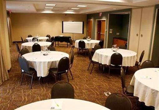 фото отеля Fairfield Inn & Suites Sault Ste. Marie