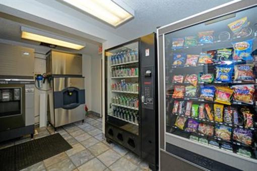 фото отеля Americas Best Value Inn & Suites Jackson Michigan
