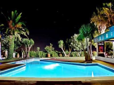 фото отеля Classic Apartments Anissaras