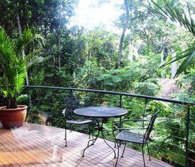 фото отеля Pethers Rainforest Retreat