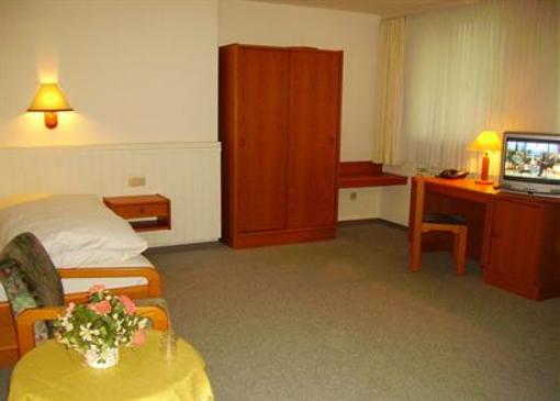 фото отеля Hotel An Der Hauptallee