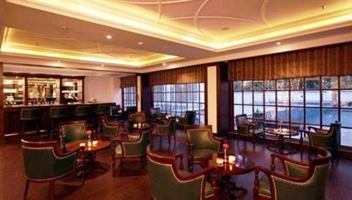 фото отеля Country Inn & Suites Delhi Satbari