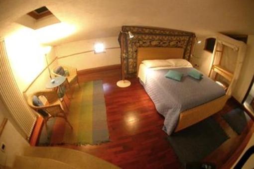 фото отеля A La Casa Dei Potenti Hotel San Gimignano