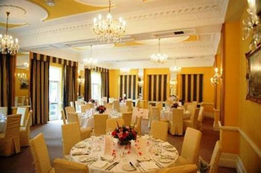 фото отеля Hey Green Country House Hotel Marsden
