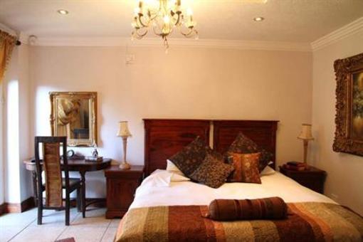 фото отеля Bambelela Lodge