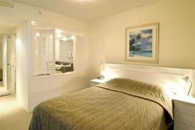 фото отеля Mantra Broadbeach on the Park