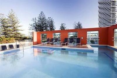 фото отеля Mantra Broadbeach on the Park