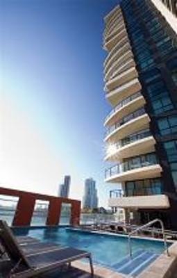 фото отеля Mantra Broadbeach on the Park