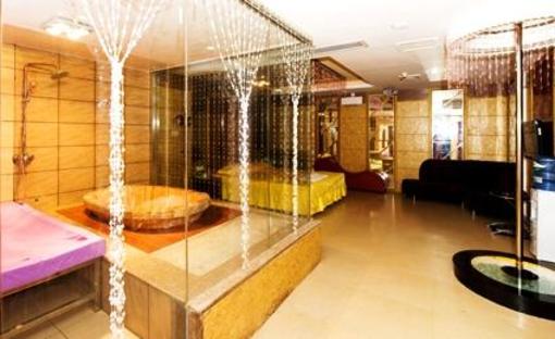 фото отеля Carp City Hotel