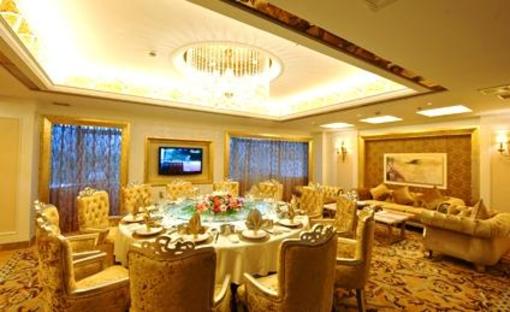 фото отеля Carp City Hotel
