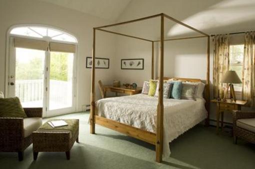 фото отеля High Pointe Inn