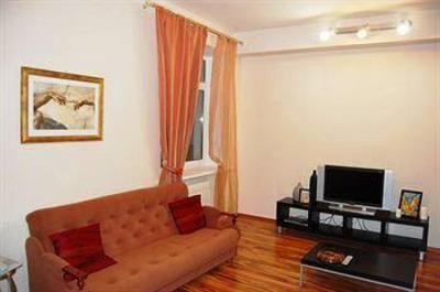 фото отеля Apartment at Bolshaya Pokrovskaya 1