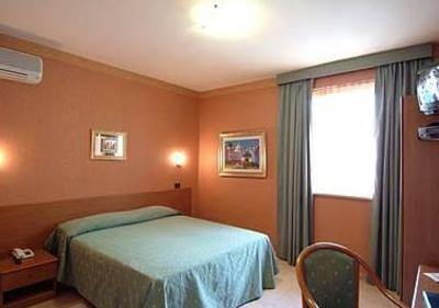 фото отеля Fabio Hotel Guidonia Montecelio