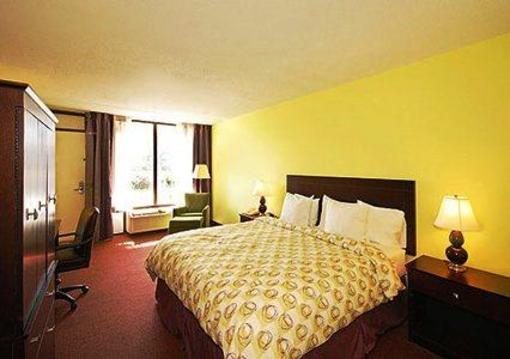 фото отеля Economy Inn Brunswick