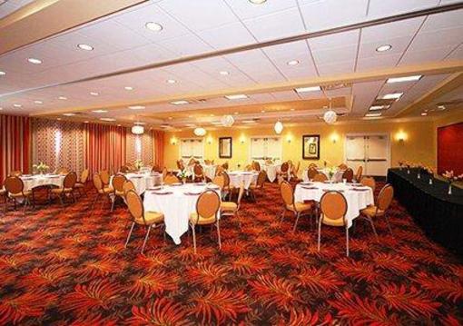 фото отеля Economy Inn Brunswick