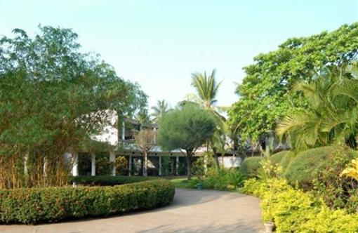 фото отеля Palm Village Hotel