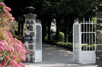 фото отеля Hostellerie de la Maronne Hotel Saint-Martin-Valmeroux