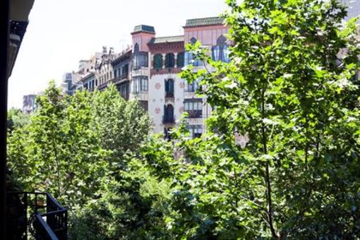 фото отеля Fuster Apartments