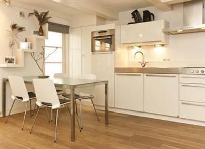 фото отеля Envy Canal Residence