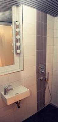 фото отеля Moment Hotels