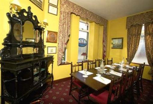 фото отеля Redbank Guest House