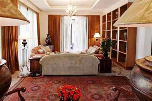 фото отеля Manathai Villa Sylvia Pattaya