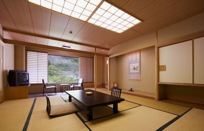 фото отеля Kutsurogijuku Shintaki Hotel Aizuwakamatsu