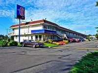 Motel 6 South Everett