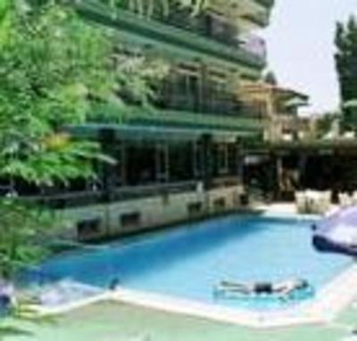 фото отеля Baris Aparthotel Akyaka