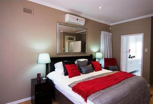 фото отеля La Loggia On Portland Bed & Breakfast Umhlanga