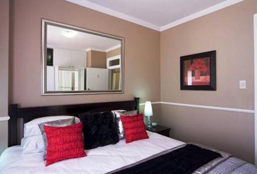 фото отеля La Loggia On Portland Bed & Breakfast Umhlanga