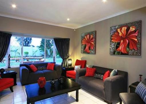 фото отеля La Loggia On Portland Bed & Breakfast Umhlanga
