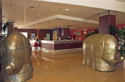 фото отеля Hotel Caribe Ibiza