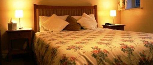 фото отеля Crown Inn Sarre