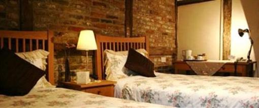 фото отеля Crown Inn Sarre