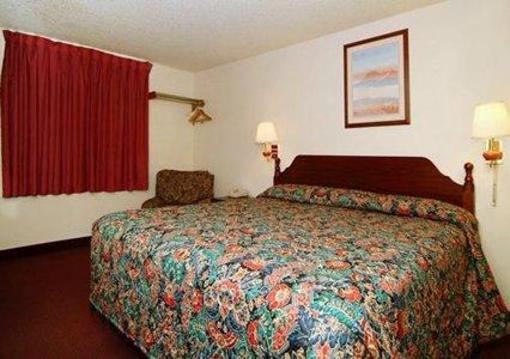 фото отеля Rodeway Inn Farmington