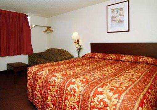 фото отеля Rodeway Inn Farmington