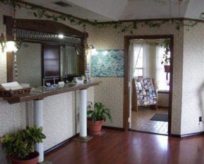 фото отеля Victorian Inn Paris (Texas)
