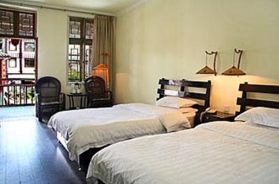 фото отеля Yangshuo West Street Hotel