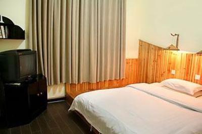 фото отеля Yangshuo West Street Hotel