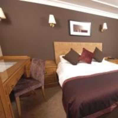 фото отеля Menzies Swindon