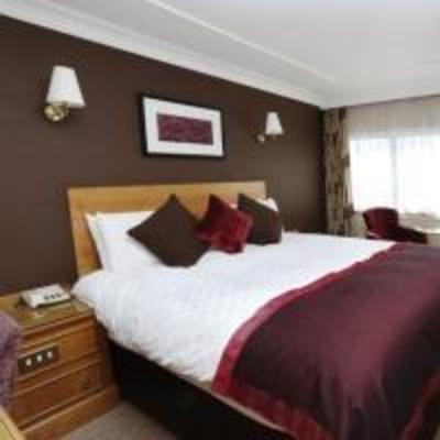 фото отеля Menzies Swindon