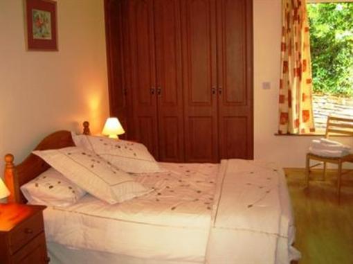 фото отеля Edencrest B&B