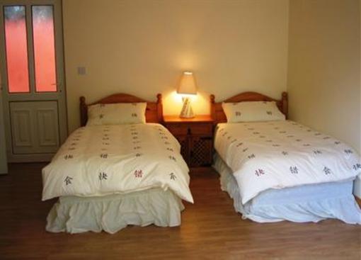 фото отеля Edencrest B&B